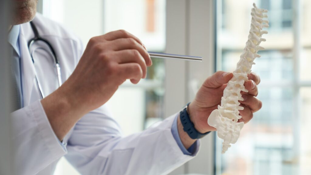 Why Should I Find a Minimally Invasive Spine Surgeon Near Me?