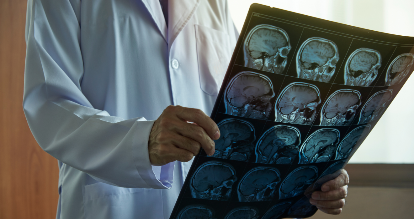 Spine surgeon Lewisville TX